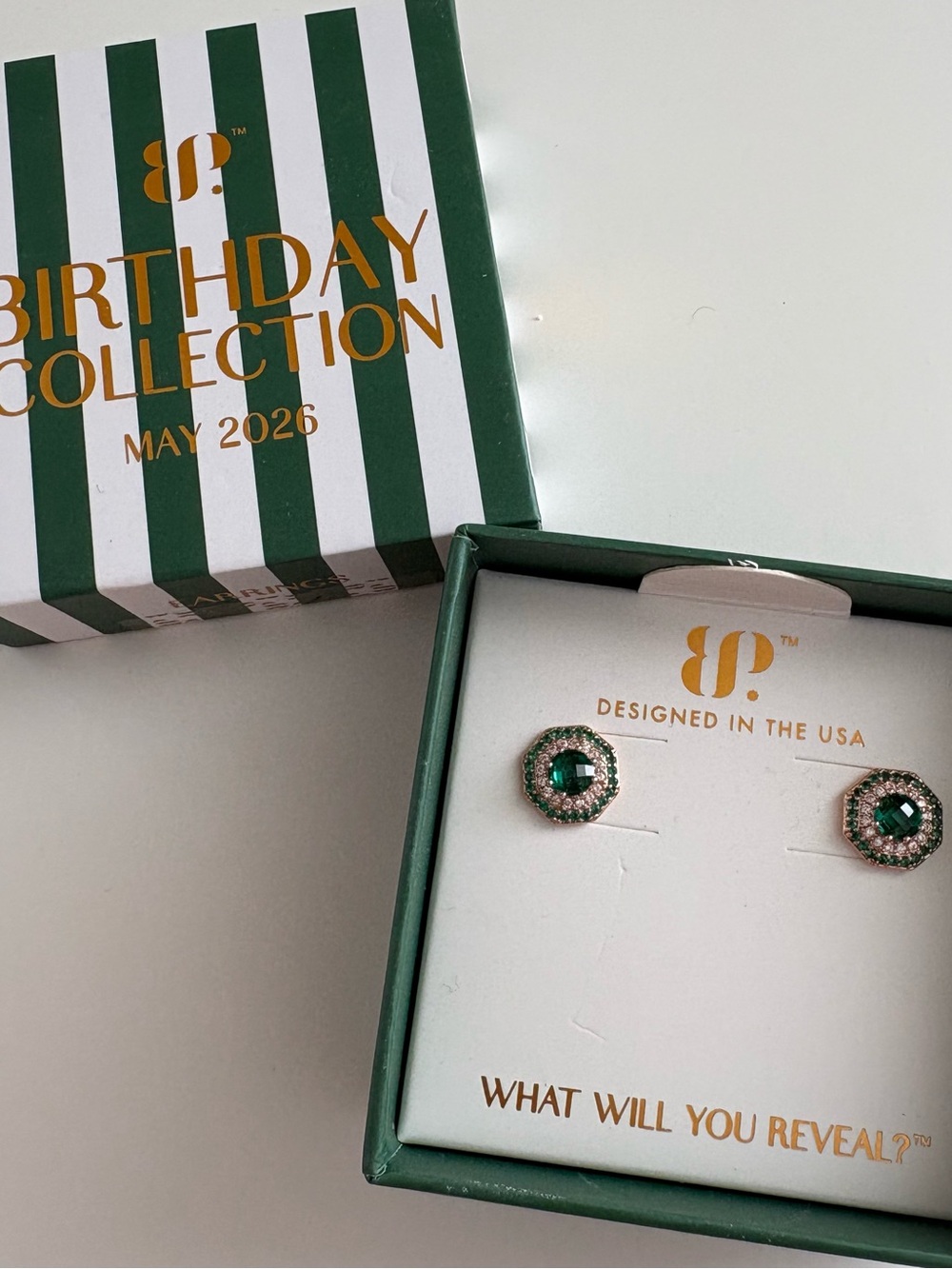 Bomb Party May26 The Spotlight Studs Earrings ER49948 Emerald Rose Gold Plating